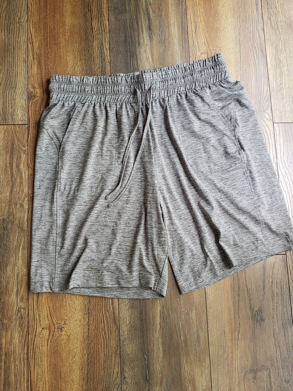 Zuda Athletic Heather Gray Performance Shorts